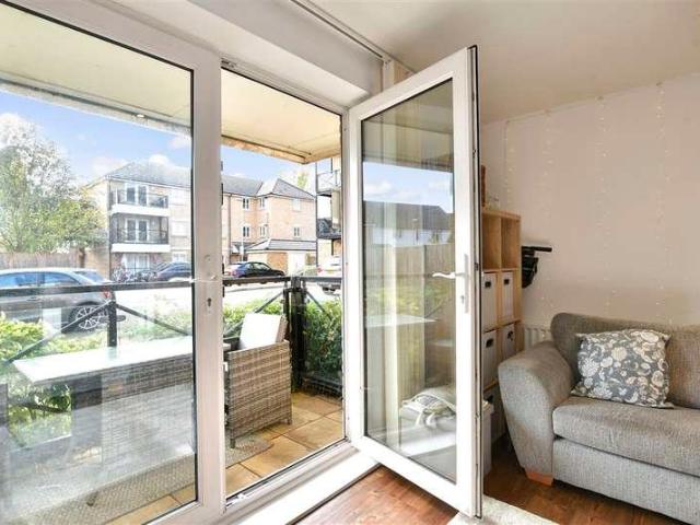 Flat for sale in Epping, Essex