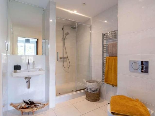 Flat for sale in East Twerton, Dulcote