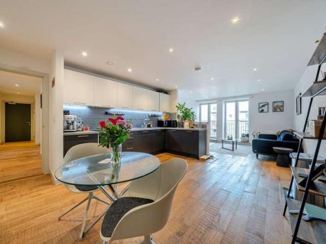 Flat for sale in Ancoats, Manchester