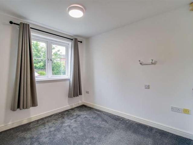 House for sale in Ossett, West Yorkshire