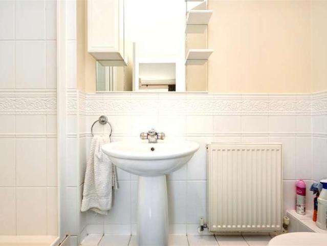 Flat for sale in Sovereign Harbour, Eastbourne