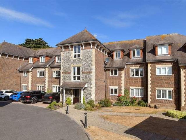 Flat for sale in Clapham, West Sussex
