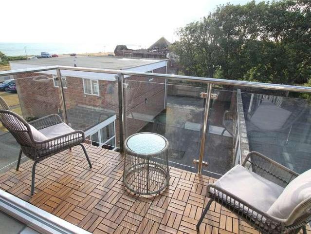 Flat for sale in Old Milton, Ashurst Bridge