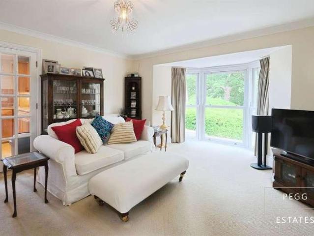 Flat for sale in Babbacombe
