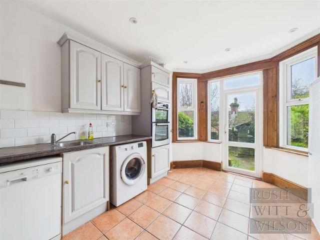 Flat for sale in West Hill, Guestling Green