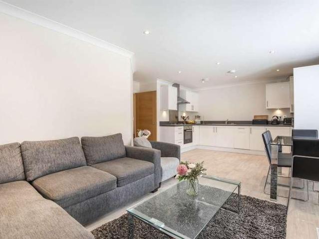 Flat for sale in Reading West, Reading