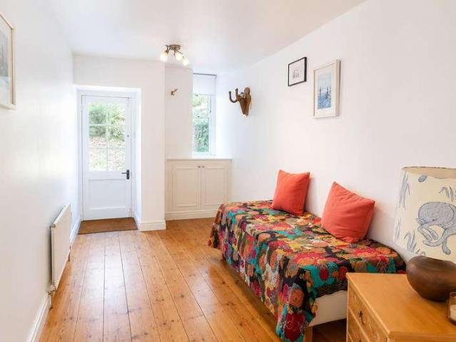 Flat for sale in Hotwells, Feckenham