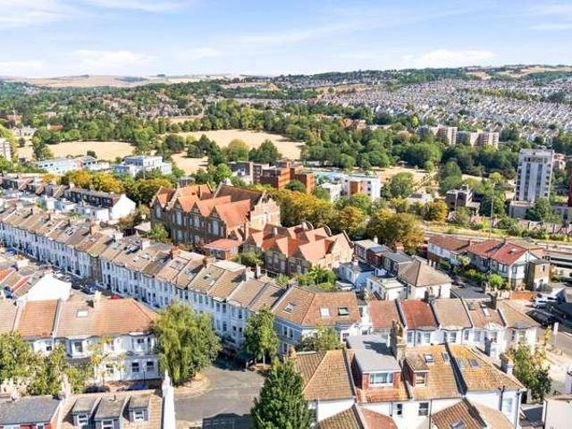 Flat for sale in Brighton & Hove