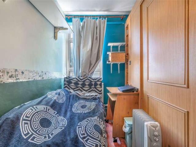 Flat for sale in Primrose Hill, Greater London