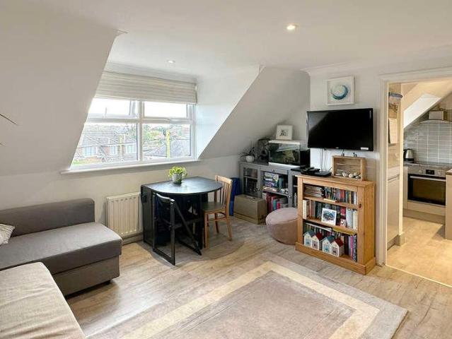 Flat for sale in Milford-on-Sea, Ashurst Bridge