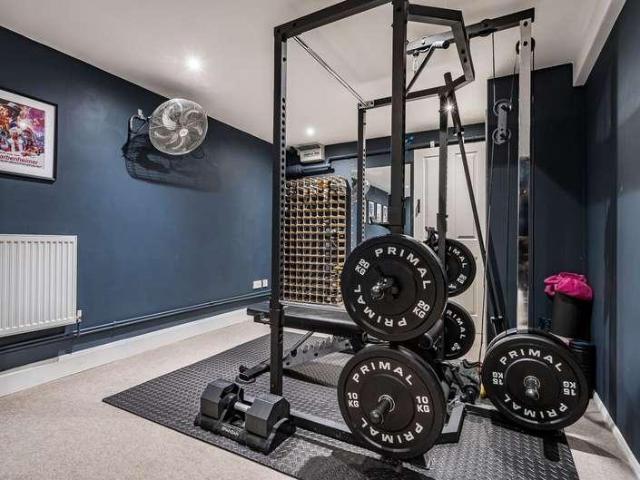 Flat for sale in Loughborough Junction, Greater London