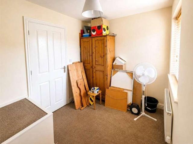 Flat for sale in Eastgate, Barholm