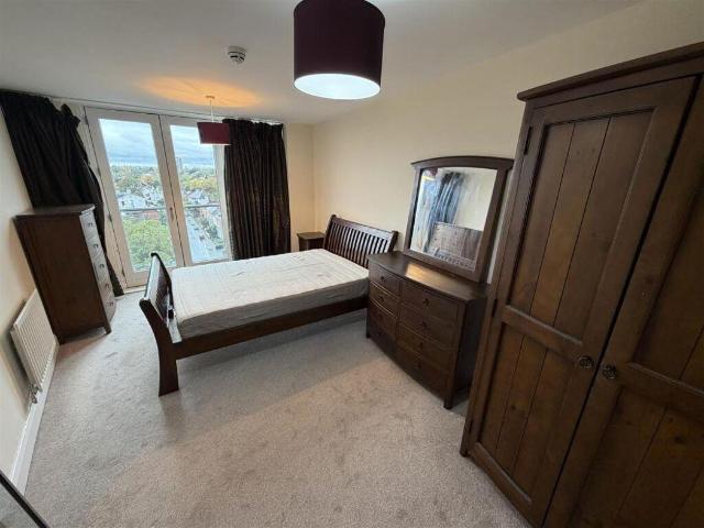 Flat for sale in Attwood Green, Birmingham