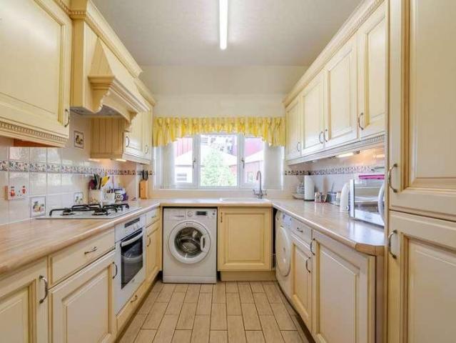 Flat for sale in Stratford-upon-Avon, Alderminster