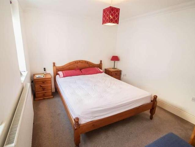 Flat for sale in Seaford, Iford