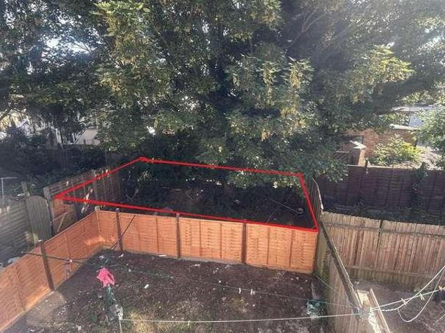 Flat for sale in Hayes, Hayes