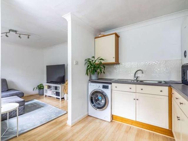 Flat for sale in Row Town, Surrey