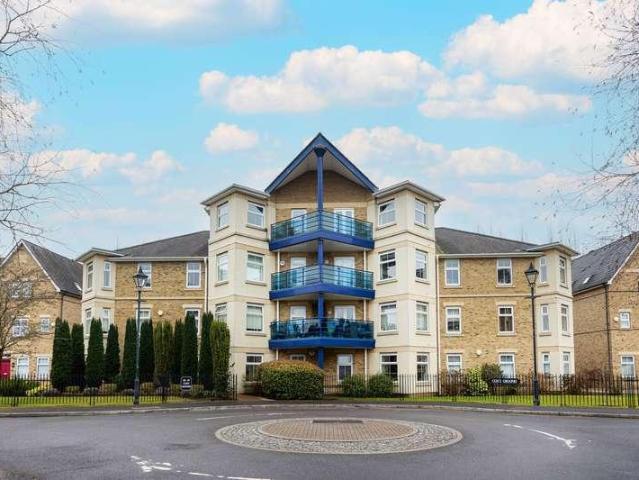 Flat for sale in The Slade, Oxfordshire