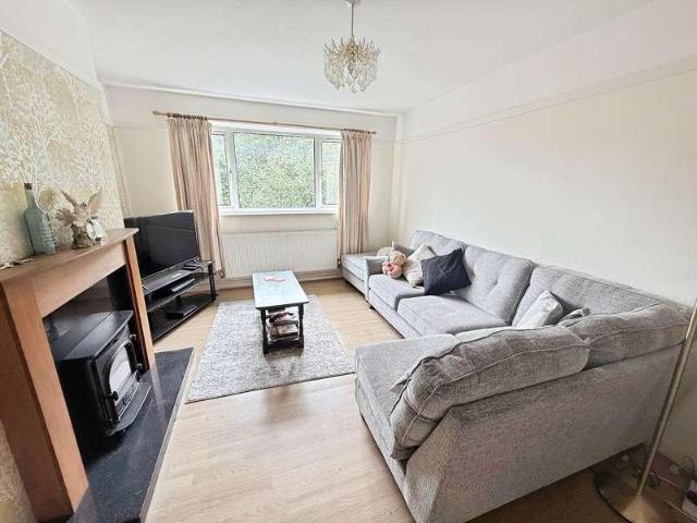 Flat for sale in Barton, Leicestershire