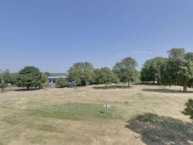 Flat for sale in Hilsea, City Of Portsmouth
