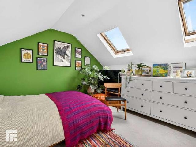 Flat for sale in Falcon Lodge, Wales