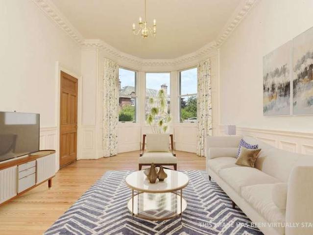 Flat for sale in Edinburgh, West Mains