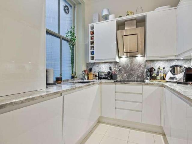 Flat for sale in Chelsea, Greater London