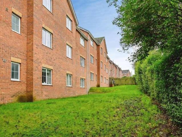 Flat for sale in Fishers Green, North Yorkshire