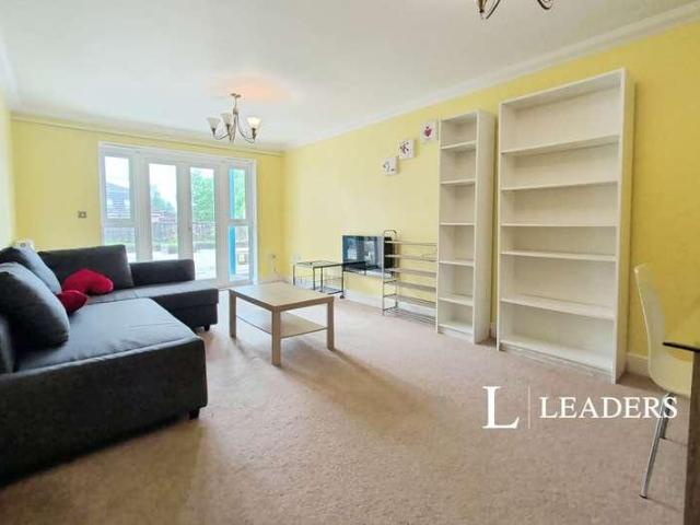 Flat for sale in Banister's Park, City Of Southampton