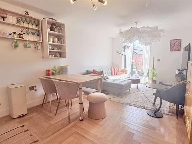 Flat for sale in Balsall Heath, Birmingham