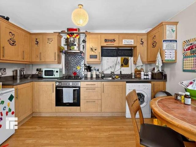 Flat for sale in Falcon Lodge, Wales