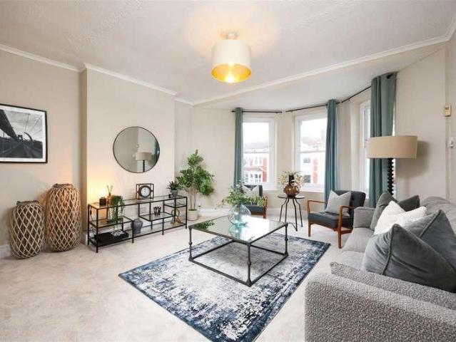 Flat for sale in Feckenham, City Of Bristol