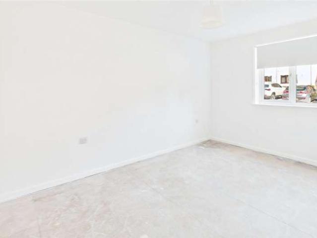 Flat for sale in Rodbourne, Swindon
