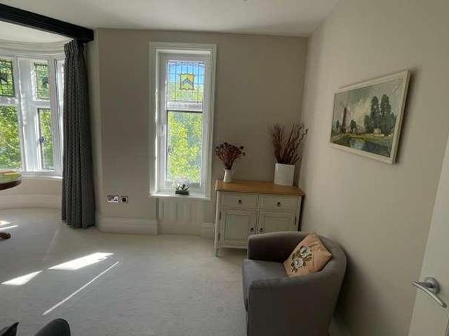 Flat for sale in Salisbury, Wiltshire