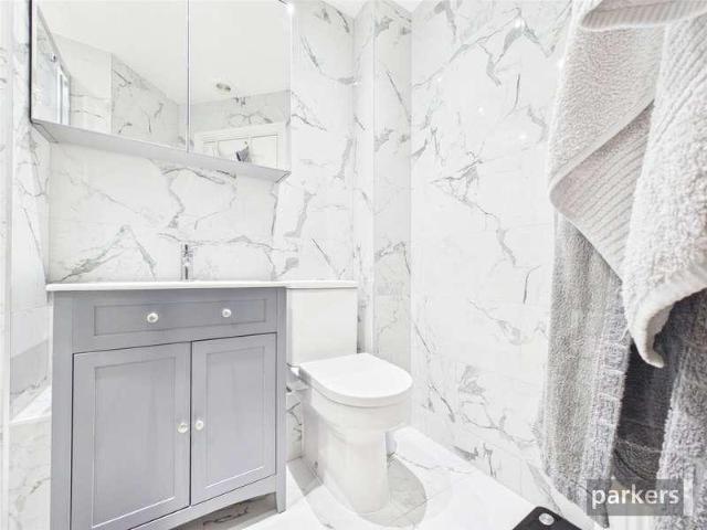 Flat for sale in Newtown, Reading