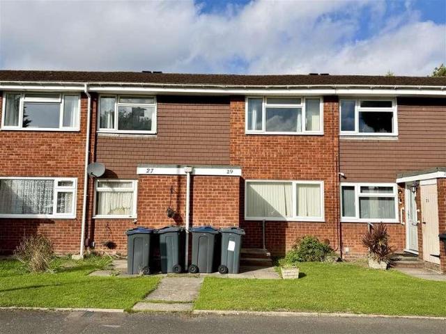 Flat for sale in Hall Green, Birmingham