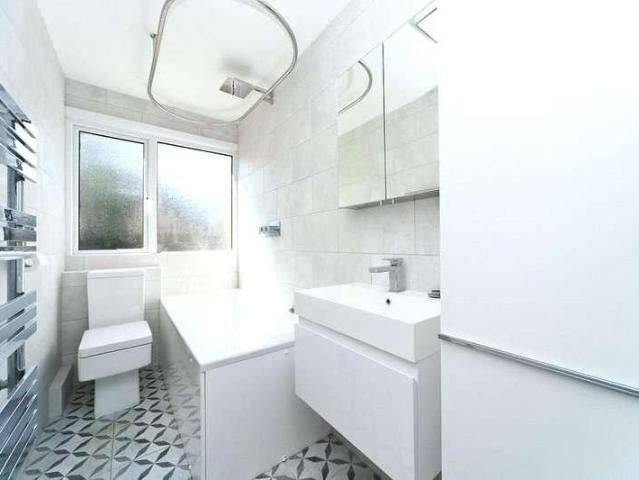 Flat for sale in Lower Halliford, Surrey