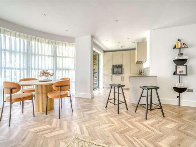 Flat for sale in Westbourne, Bournemouth