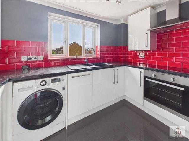 Flat for sale in Purdis Farm, Eastbridge