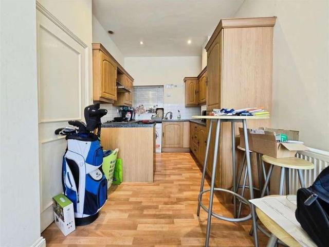 Flat for sale in Rushden