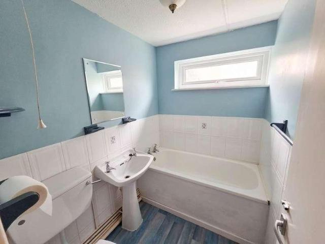 Flat for sale in Dawlish, Bridford