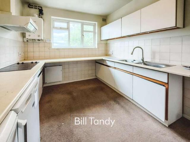 Flat for sale in Shenstone, Lichfield