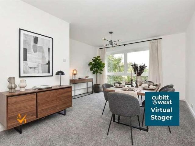 Flat for sale in London Borough of Sutton, Greater London