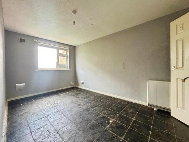 Flat for sale in Jennyfield, Harrogate