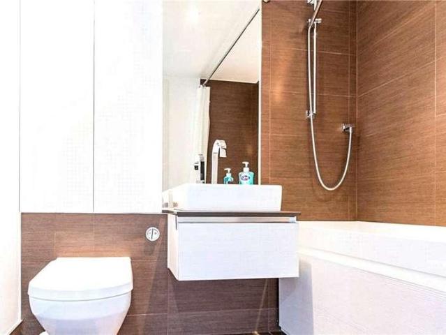Flat for sale in Portsea, City Of Portsmouth