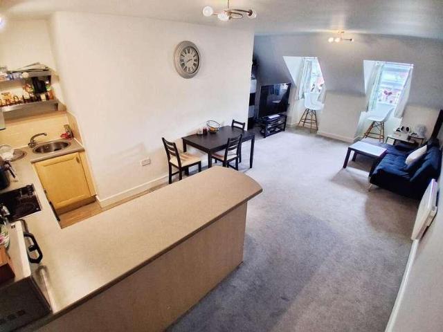 Flat for sale in Stratford-upon-Avon, Alderminster