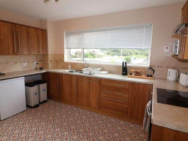 Flat for sale in The Havens, Broad Haven