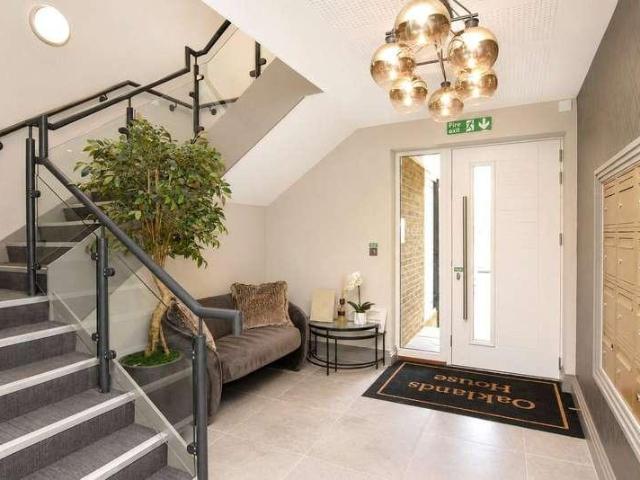 Flat for sale in Lower Green Esher, Blackhills