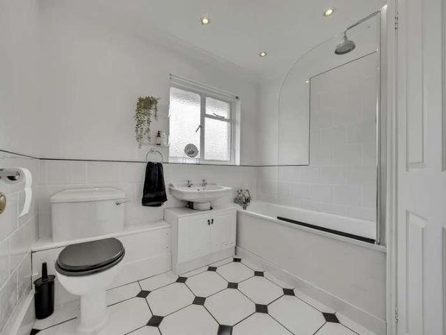 Flat for sale in London Borough of Havering, Greater London