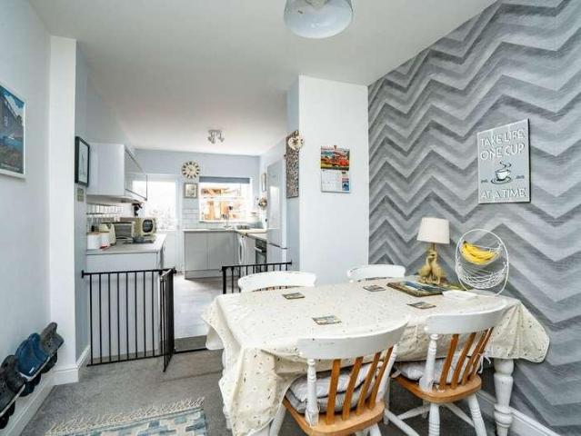 Flat for sale in Forthampton, Worcestershire